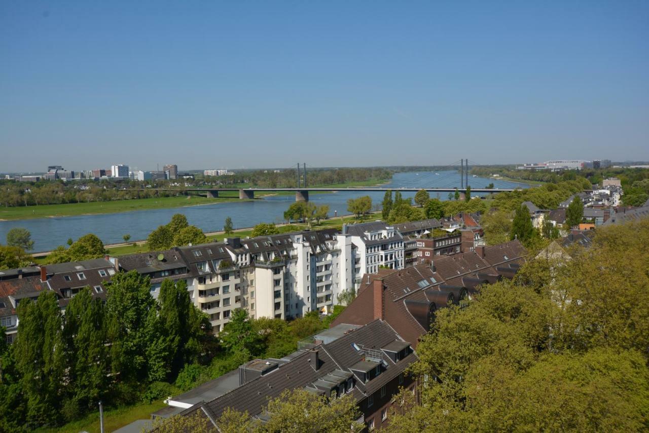 Luxury Apartment In Duesseldorf Near Trade Fair Exterior foto